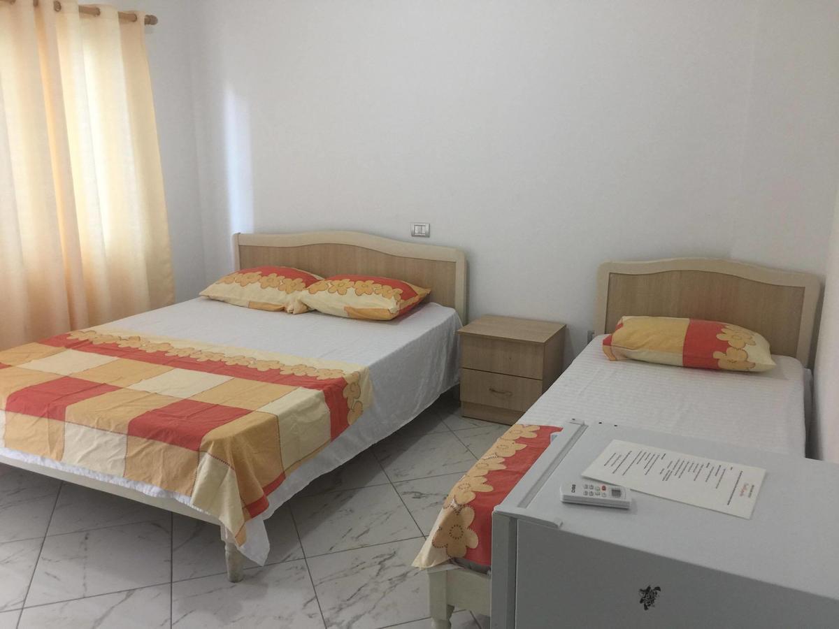 Hotel Kaqaniku Shëngjin Esterno foto
